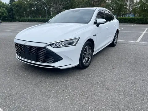 2023 BYD Qin PLUS Champion DM-i PHEV 120km Excellence