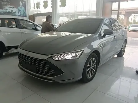 2024 BYD Qin PLUS Honor DM-i PHEV 55km Leading