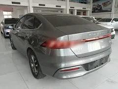 2024 BYD Qin PLUS Honor DM-i PHEV 55km Leading — фото 5