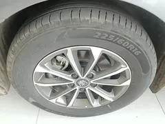 2024 BYD Qin PLUS Honor DM-i PHEV 55km Leading — фото 23