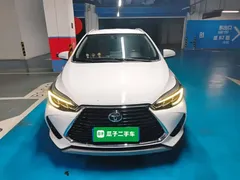 2022 Toyota Yaris L Zhixuan X 1.5L CVT Leading Plus, белый — фото 2
