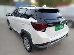 2022 Toyota Yaris L Zhixuan X 1.5L CVT Leading Plus, белый — фото 5
