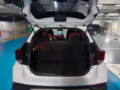 2022 Toyota Yaris L Zhixuan X 1.5L CVT Leading Plus, белый — фото 21
