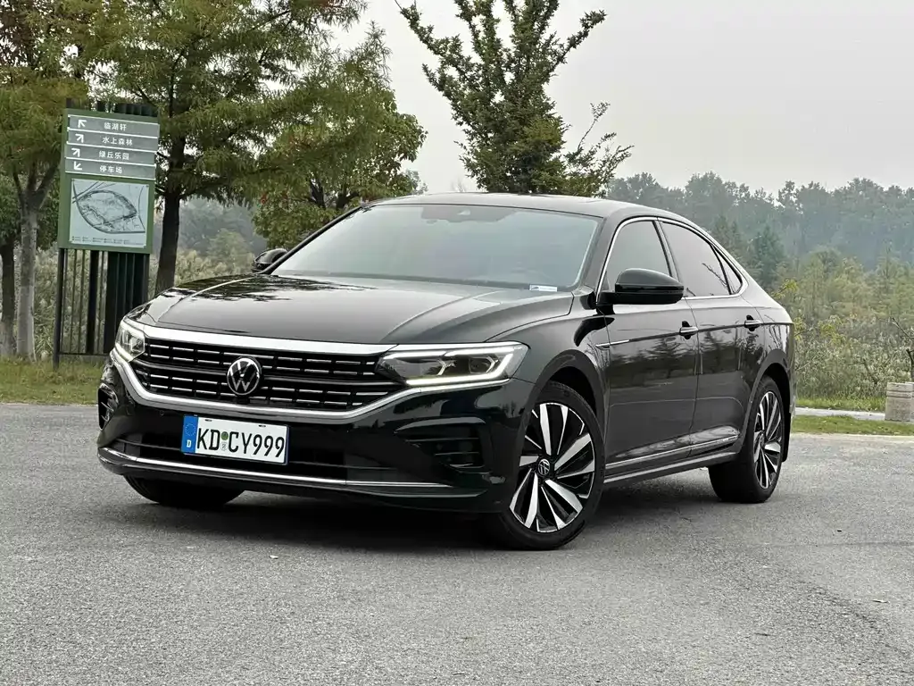 2021 Volkswagen Passat 380TSI Luxury