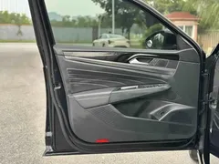 2021 Volkswagen Passat 380TSI Luxury, чёрный — фото 7
