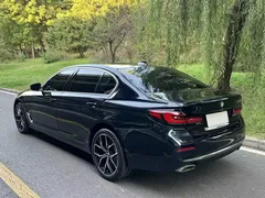 2021 BMW 5 Series 530Li Leading Luxury Package, чёрный — фото 4
