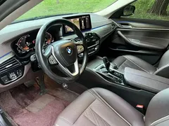 2021 BMW 5 Series 530Li Leading Luxury Package, чёрный — фото 9