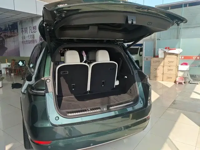 2025 Li Auto L9 Smart Refresh