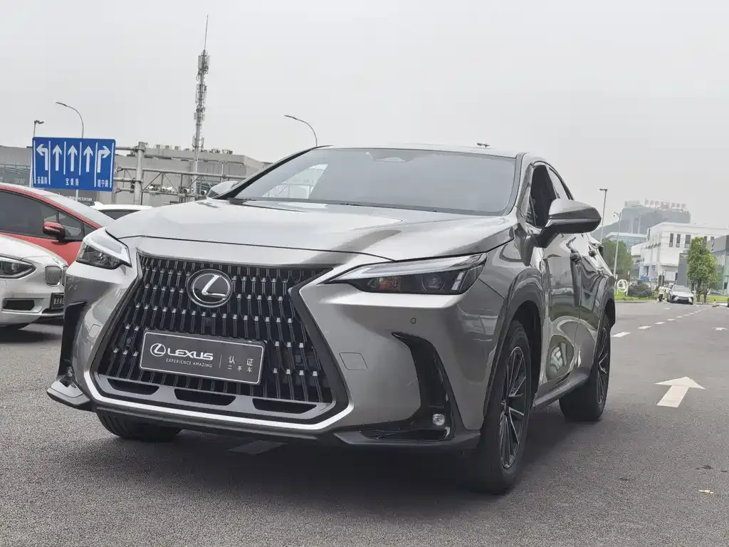 2023 Lexus NX 260 2WD