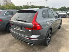 2021 Volvo XC60 T8 PHEV Sport — фото 4