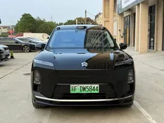 2026 Nio ES8 6-seat Executive Signature, чёрный — фото 2