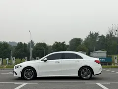 2022 Mercedes-Benz A-Class A 180 L Sport Sedan, белый — фото 4