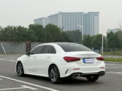 2022 Mercedes-Benz A-Class A 180 L Sport Sedan, белый — фото 18