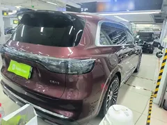 2025 Aito M8 EREV Ultra 53.4kWh 5-seat 192-line LiDAR — фото 7