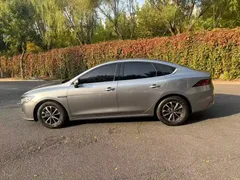2023 BYD Qin PLUS Champion DM-i PHEV 55KM Leading — фото 6