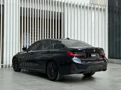 2023 BMW 3 Series 325Li M Sport Dark Night Package, чёрный — фото 12