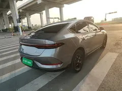 2025 BYD Qin PLUS DM-i PHEV Smart Driving 55km Leading — фото 7