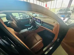 2025 Hongqi H9 2.0T 2WD Qixiang Luxury Business 5, чёрный — фото 10