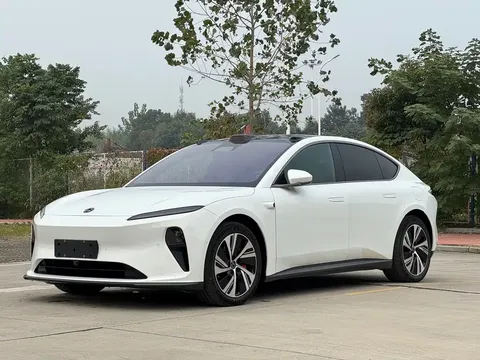2022 Nio ET5 75kWh