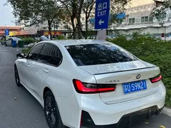 2023 BMW 3 Series 325Li M Sport Dark Night Package, белый — фото 7