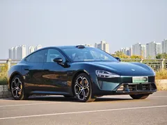 2026 Xiaomi SU7 RWD Standard, зелёный — фото 3