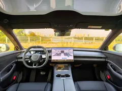 2026 Xiaomi SU7 RWD Standard, зелёный — фото 5
