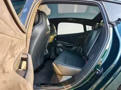 2026 Xiaomi SU7 RWD Standard, зелёный — фото 6