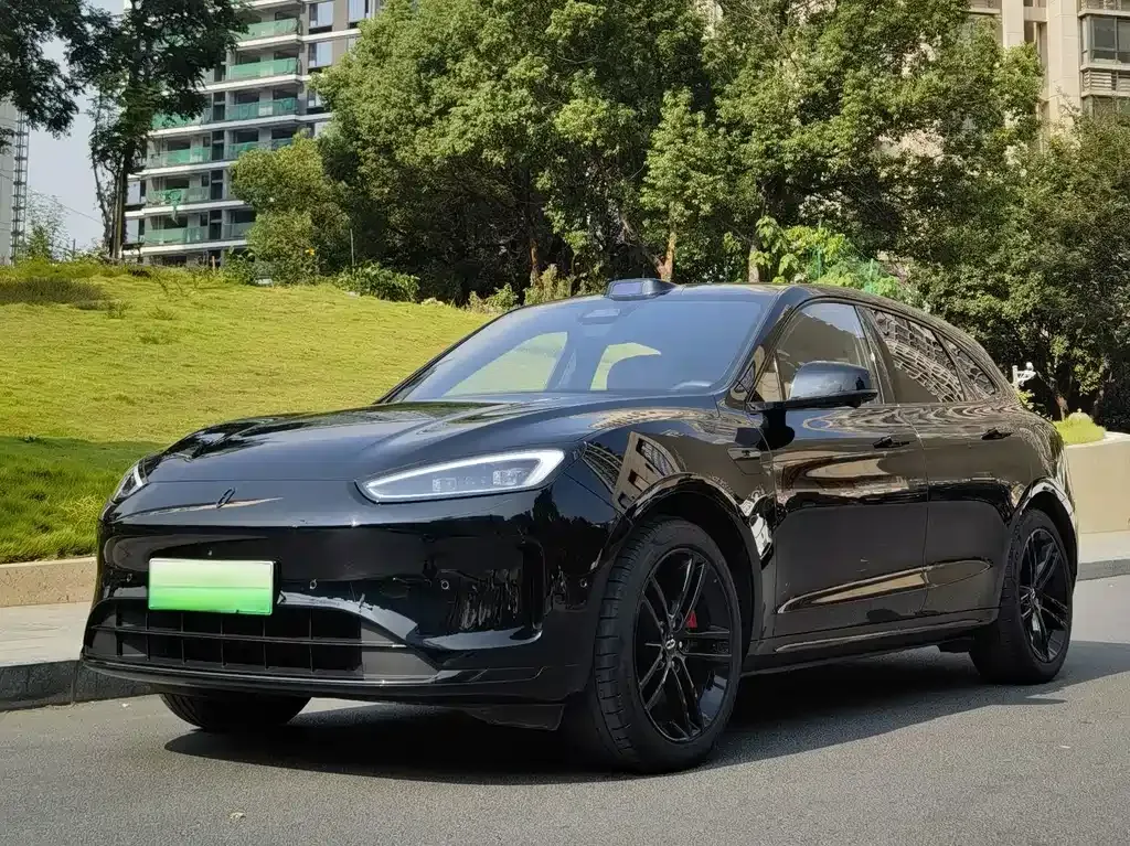 2025 Aito M5 EREV Ultra 2WD