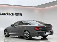 2024 Volvo S90 — фото 3