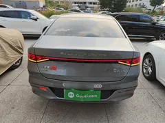 2024 BYD Qin PLUS Honor DM-i PHEV 55km Leading — фото 6