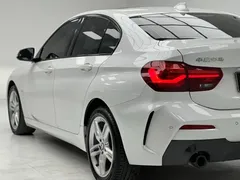 2023 BMW 1 Series 120i M Sport Night Edition, белый — фото 9