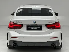 2023 BMW 1 Series 120i M Sport Night Edition, белый — фото 10