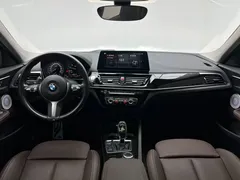 2023 BMW 1 Series 120i M Sport Night Edition, белый — фото 19