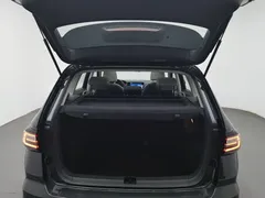 2023 Volkswagen Tharu 300TSI 2WD — фото 16