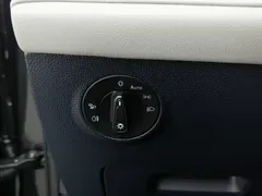2023 Volkswagen Tharu 300TSI 2WD — фото 21