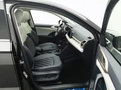 2023 Volkswagen Tharu 300TSI 2WD — фото 23
