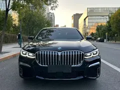 2021 BMW 7 Series 740Li xDrive Executive M Sport Package, чёрный — фото 2