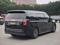 2024 Zeekr 009 6-Seat Executive 4WD 108kWh, чёрный — фото 4