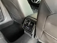 2024 Volkswagen Passat 330TSI Elite, чёрный — фото 26