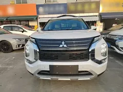 2023 Mitsubishi Outlander 1.5T CVT 4WD Premium 5, белый — фото 3