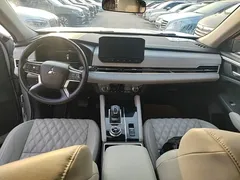 2023 Mitsubishi Outlander 1.5T CVT 4WD Premium 5, белый — фото 10