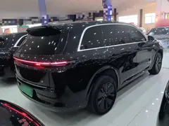 2025 Li Auto L8 Smart Refresh, чёрный — фото 7