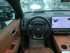 2025 Li Auto L8 Smart Refresh, чёрный — фото 11