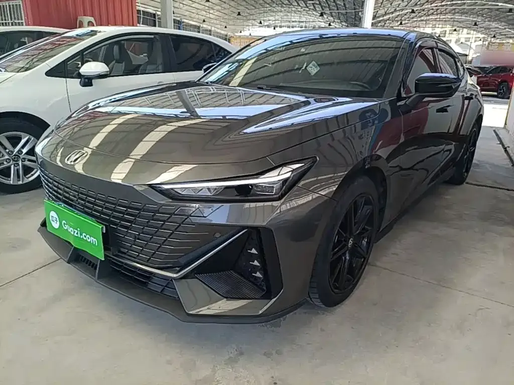 2023 Changan UNI-V 1.5T Premium