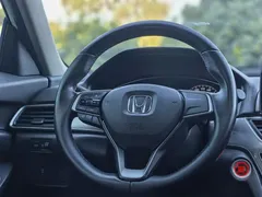 2022 Honda Accord 260TURBO Luxury, белый — фото 10