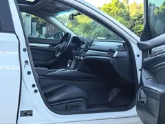 2022 Honda Accord 260TURBO Luxury, белый — фото 12