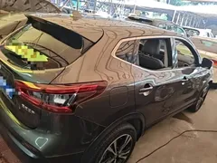 2021 Nissan Qashqai 2.0L CVT Luxury — фото 7