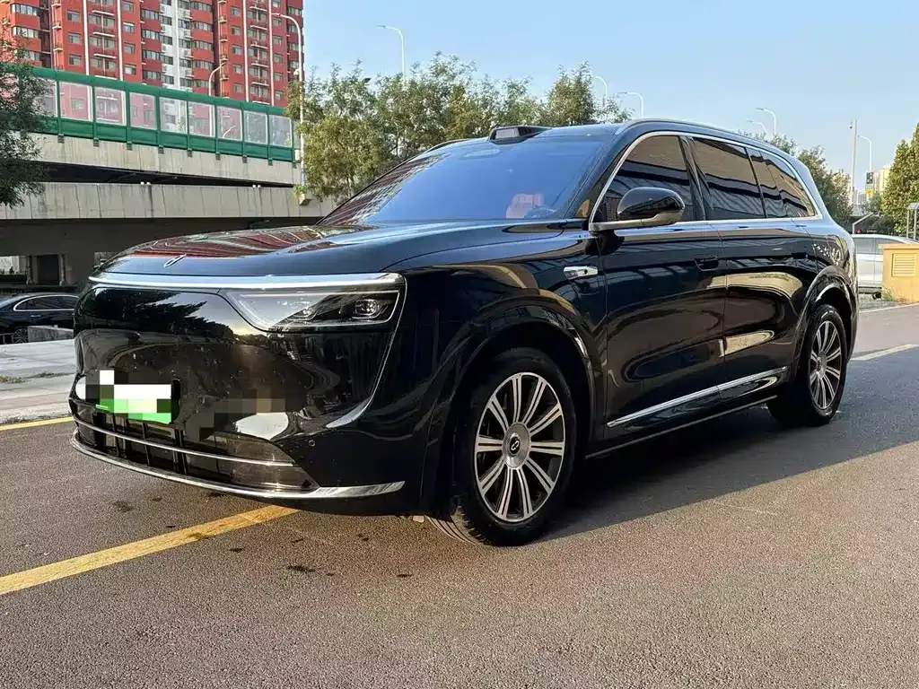 2025 Aito M8 EREV Max+ 53.4kWh 5-Seat 192-Line LiDAR