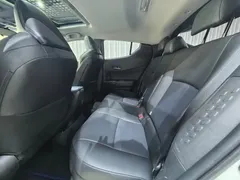 2021 Toyota C-HR 2.0L Luxury, белый — фото 9