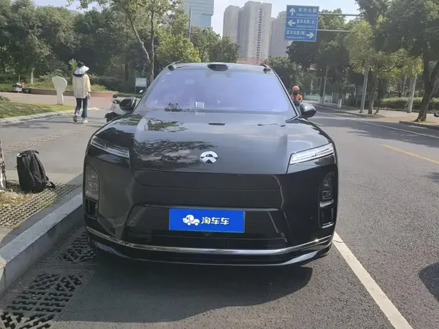 2026 Nio ES8 6-seat Executive Signature